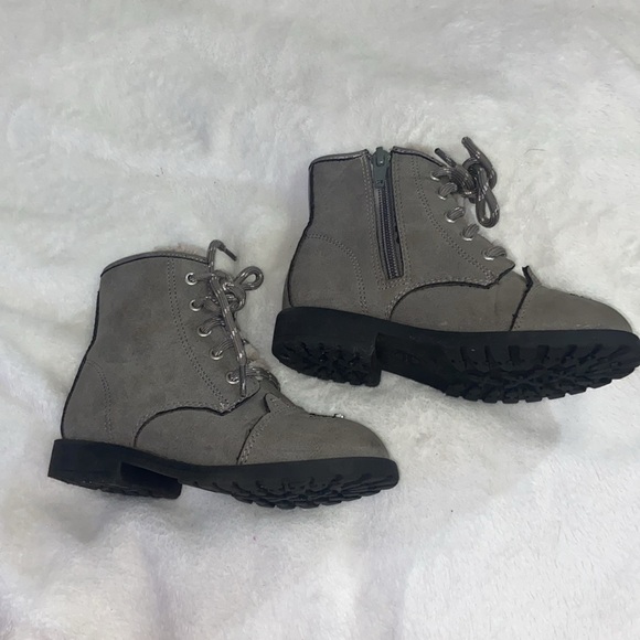 Wonder Nation Critter Cutie Lace-up Moto Boot - Picture 2 of 8